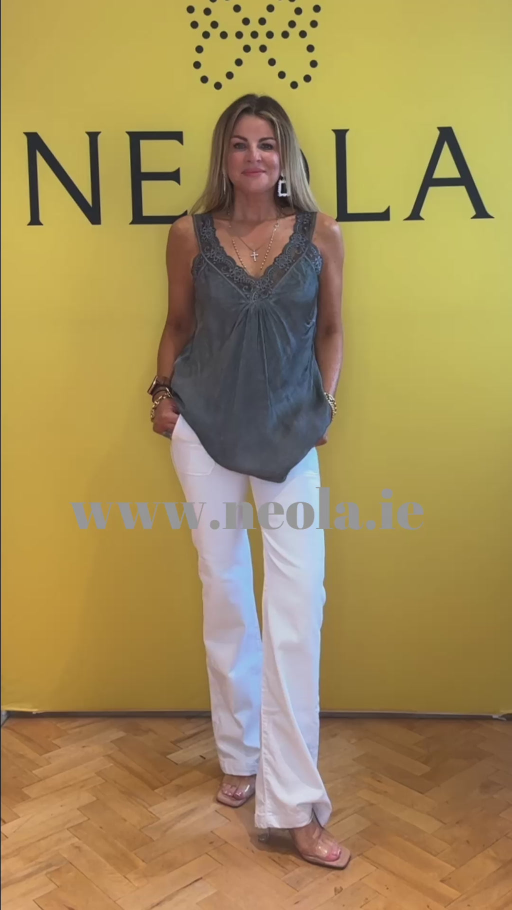 Satin Cami with lace neckline -  grey-www.neola.pro